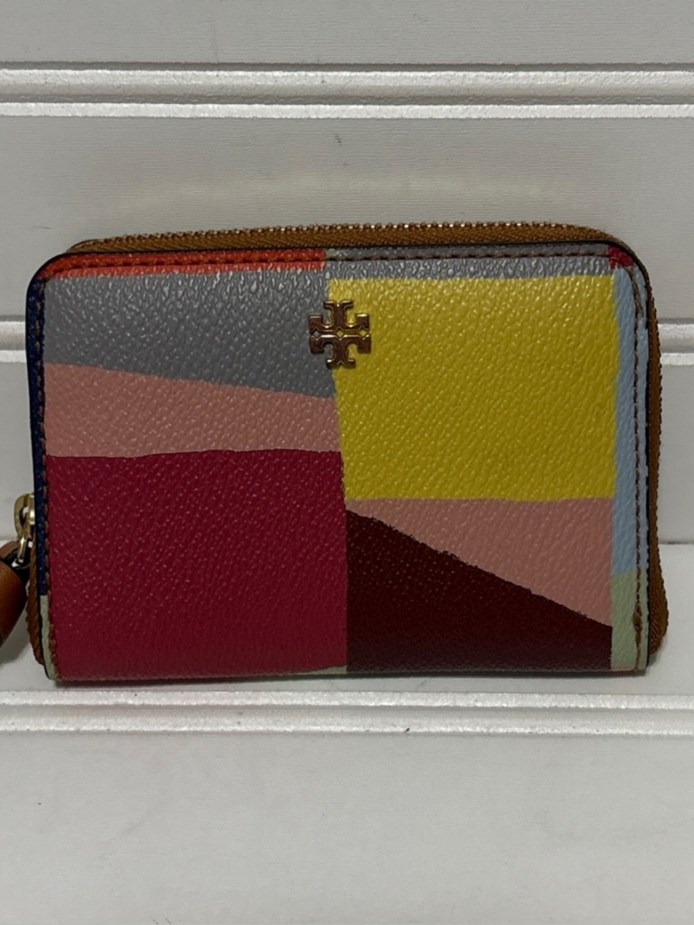 TORY BURCH Geometric Print Mini Canvas Leather Zip Around Keychain Wallet